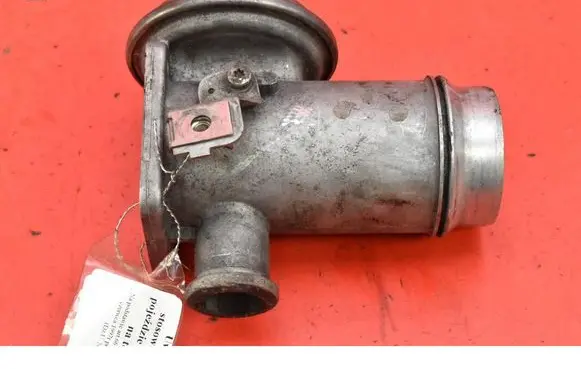 BMW 1 E81 E87 EGR valve 7792077