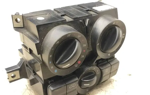 Mercedes-Benz Vito Viano W639 Climate control unit A6399060000 5HB00851216 C9314005