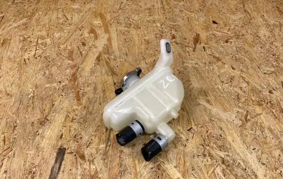 Honda ZR-V Coolant expansion tank/reservoir