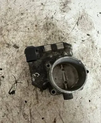 Audi TT Mk1 Throttle valve 06a133062c