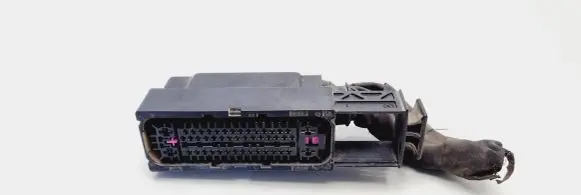 Volkswagen Golf V ABS module connector plug 