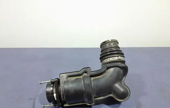 Alfa Romeo Stelvio Air intake hose/pipe 50540895