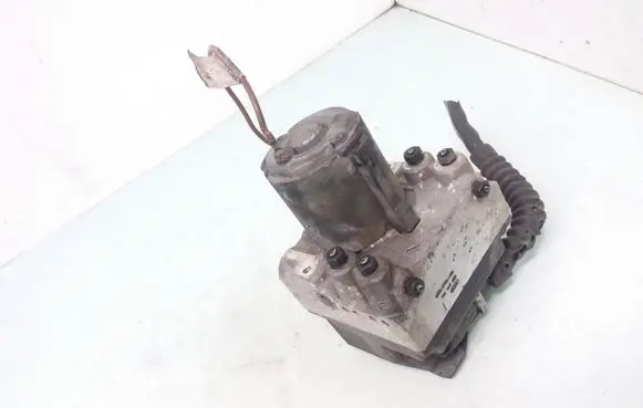 Audi A4 S4 B5 8D ABS Pump 8D0614111 0265244002