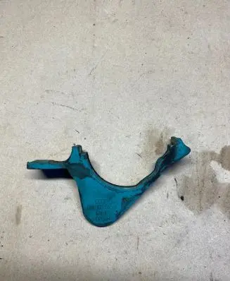Audi Q7 4L Other engine bay part 06E103565A