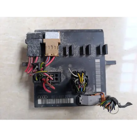 Audi A4 S4 B7 8E 8H Comfort/convenience module 8e0907279L