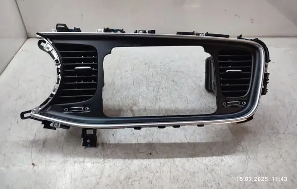 KIA Optima Dash center air vent grill 847202TAA0 974202TAA0