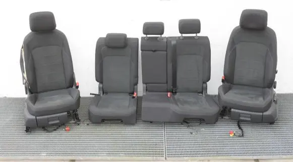 Volkswagen Tiguan Seat set 