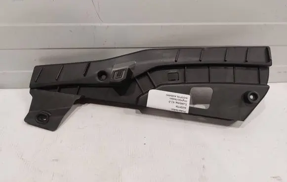 Chevrolet Camaro Tail light part 84529728