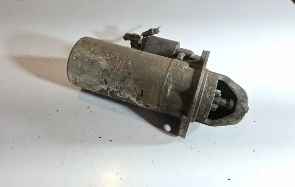 BMW 5 E34 Starter motor 0001110041 0331303117