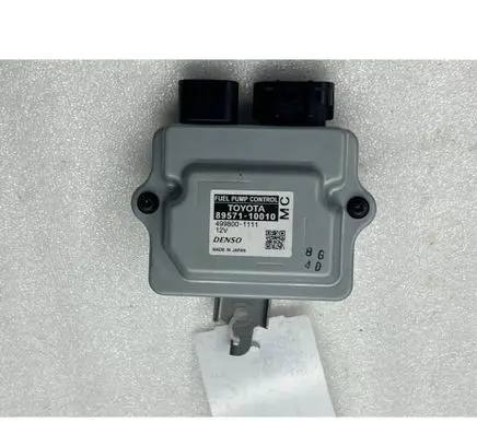 Toyota Yaris Cross Fuel injection pump control unit/module 8957110010