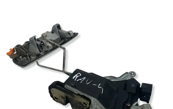 Toyota RAV 4 (XA20) Loading door lock 
