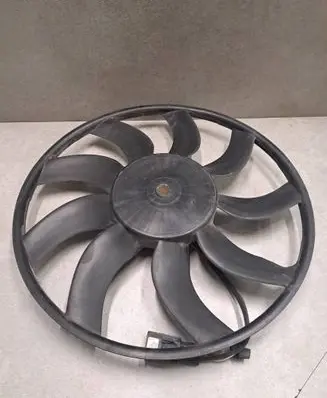 BMW X5 E70 Electric radiator cooling fan 7634608 29017112 7634471
