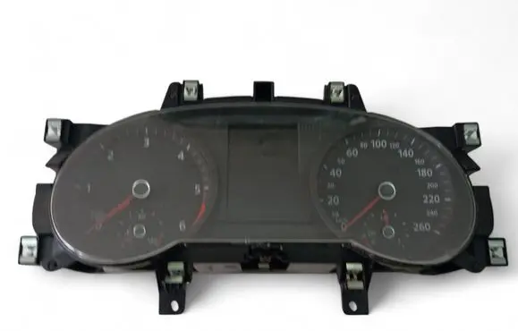 Speedometer (instrument cluster)