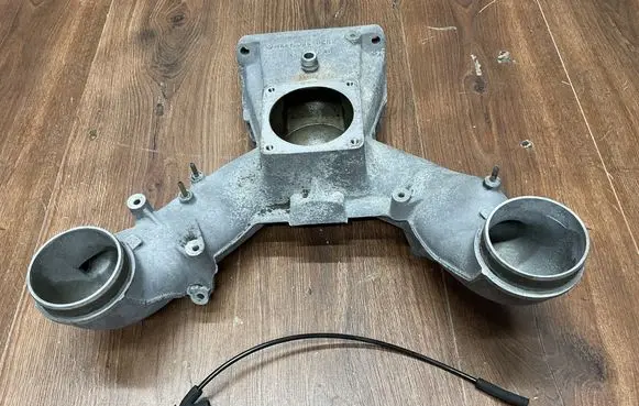 Mercedes-Benz SL R129 Intake manifold 1041414801 R1041414801