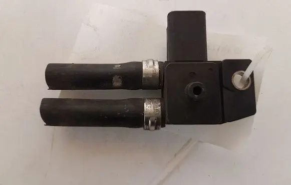 Citroen C5 Exhaust gas pressure sensor 00257752 9662143180
