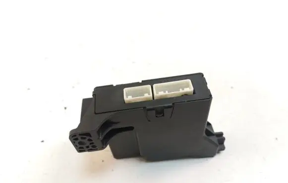Toyota Auris 150 Other control units/modules 8865002410 MB1776003683
