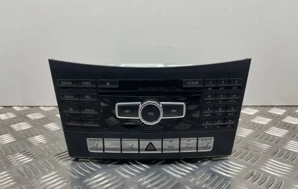 Mercedes-Benz E C207 W207 Radio/CD/DVD/GPS head unit A2129007225 A2129017506 A2129028908