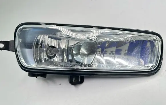 Ford Focus Front fog light 90041467