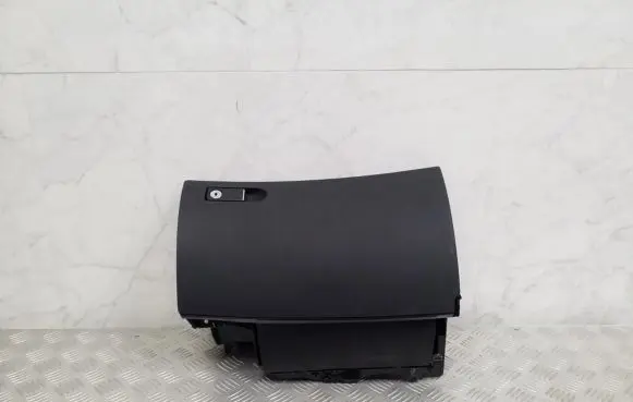 Mercedes-Benz C W204 Glove box A2046803391