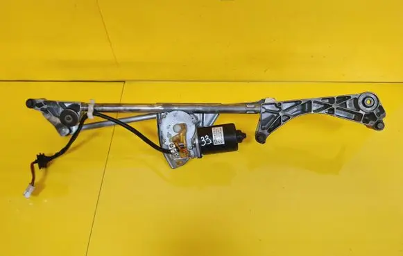Mercedes-Benz C W203 Front wiper linkage and motor 2038200342 403.518