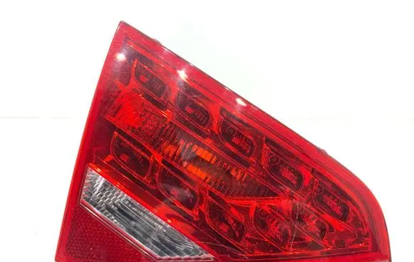 Audi A5 8T 8F Rear/tail lights 8T0945093A
