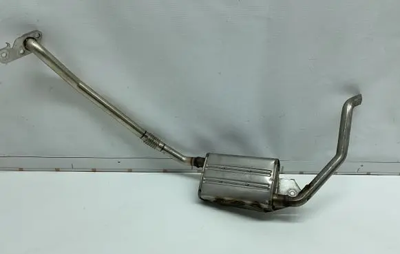 Land Rover Discovery 5 Webasto auxiliary heater silencer JPLA18K474AA 9033962A 18K474AA