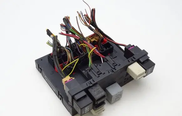 Volkswagen Caddy Comfort/convenience module 3C0937049E