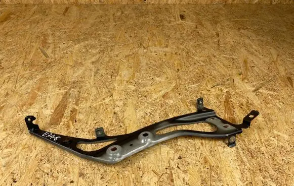 BMW 2 F45 Fender mounting bracket 7297199