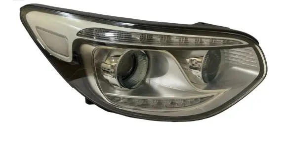 KIA Soul Headlight/headlamp 82102E4