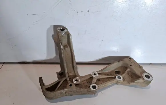 Volkswagen Golf V Front lower control arm/wishbone 1K0199296E
