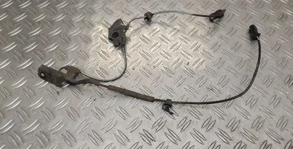 Toyota Prius+ (ZVW40) ABS brake wheel speed sensor