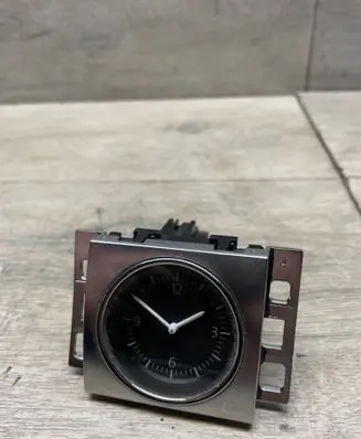 Volkswagen PASSAT B7 Clock 3AA919204A 194805813 11330