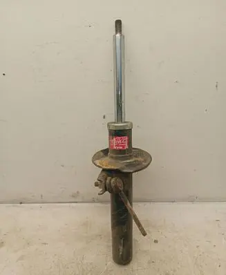 Volkswagen PASSAT B6 Front shock absorber/damper