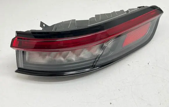 Jeep Grand Cherokee WL Rear/tail lights P68421132AD 68421132AD F00HTC412203