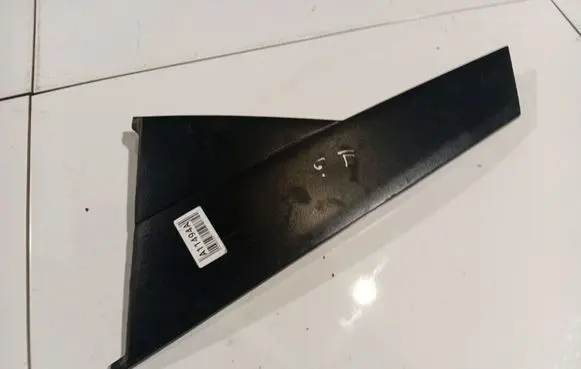 Nissan Primera Other rear door trim element 82291AV701