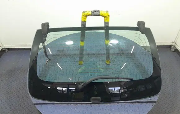 Citroen C1 Rear windscreen/windshield window 