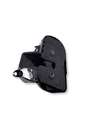 Volkswagen Caddy Sliding door lock 2K5843604