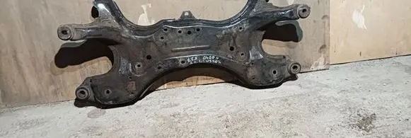 Toyota Avensis T250 Front subframe