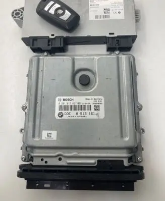 BMW 5 F10 F11 Engine ECU kit and lock set 1039S46983 8513161 0281017627