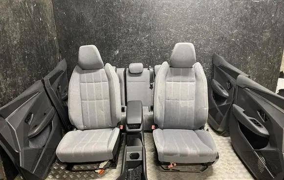 Renault Megane E-Tech Seat set 