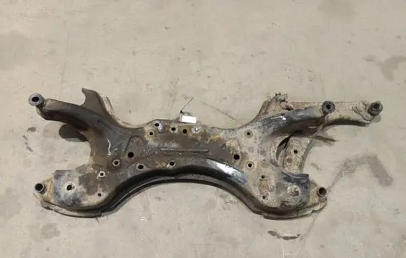 Toyota Corolla E120 E130 Front subframe 