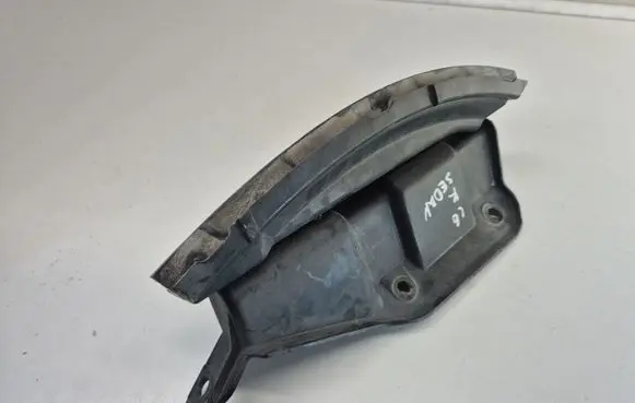 Audi A6 S6 C6 4F Rear bumper mounting bracket 4F5807891