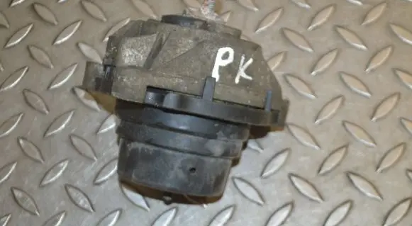 BMW X4 F26 Engine mount bracket 6855721