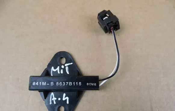 Mitsubishi Eclipse Cross Aerial antenna amplifier 8637B115