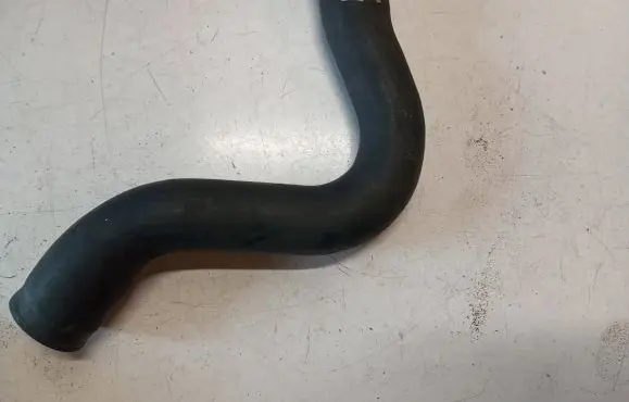 Volvo XC70 Engine coolant pipe/hose 09492889