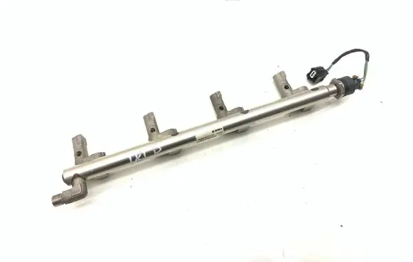 Jaguar XK - XKR Fuel main line pipe 8W939G774AF