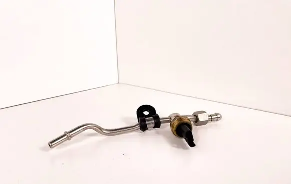 BMW 3 E92 E93 Fuel pressure sensor 9899007 81CP0907 13537547883