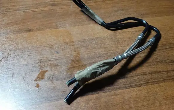 Porsche 992 Brake line pipe/hose 