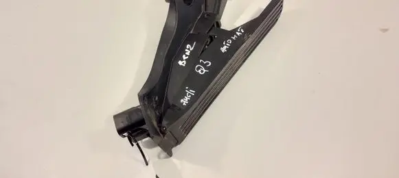 Audi Q3 8U Accelerator throttle pedal 1K1723503AS