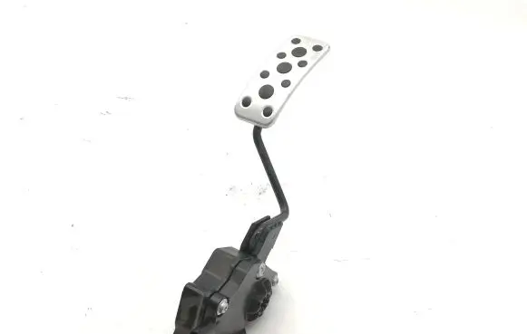 Subaru Forester SJ Accelerator throttle pedal 1988007951 36010FJ020